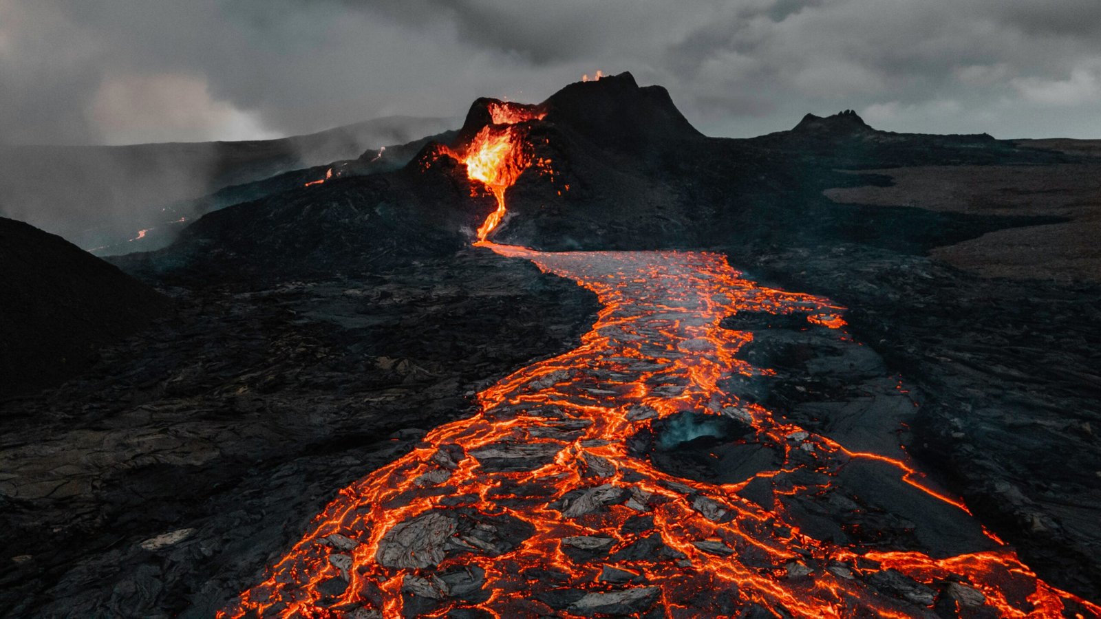 Volcano near Iceland’s main airport